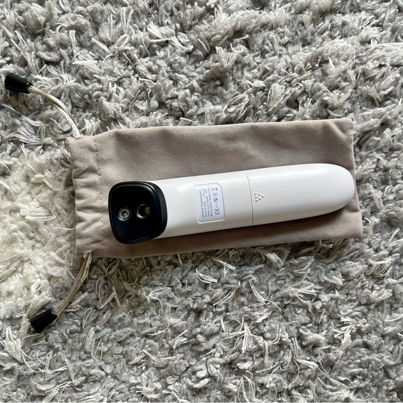 Sharper Image Touchless Thermometer - Picture 5 of 9